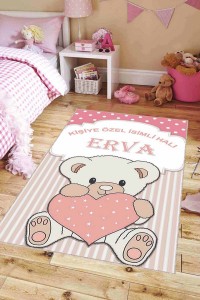 Pembe Kaymaz Tabanlı Bebek Halısı Ayıcıklı İsimli Halı KD01 Pembe Kaymaz Tabanlı Bebek Halısı Ayıcıklı İsimli Halı KD01
