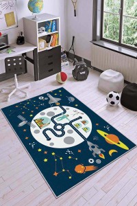 Lacivert Kaymaz Tabanlı Uzay Gezegenli Çocuk Halısı AR065 Lacivert Kaymaz Tabanlı Uzay Gezegenli Çocuk Halısı AR065