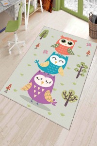 Çok Renkli Kaymaz Tabanlı Baykuşlu Çocuk Halısı AR1008 Çok Renkli Kaymaz Tabanlı Baykuşlu Çocuk Halısı AR1008