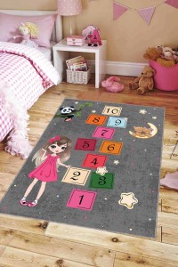 Çok Renkli Kaymaz Tabanlı Seksekli Çocuk Halısı AR1112 Çok Renkli Kaymaz Tabanlı Seksekli Çocuk Halısı AR1112