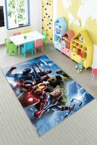 Renkli Kaymaz Tabanlı Süper Kahramanlar Çocuk Halısı AR1177 Renkli Kaymaz Tabanlı Süper Kahramanlar Çocuk Halısı AR1177