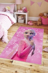 Pembe Kaymaz Tabanlı Frozen Elsa Kız Çocuk Halısı AR1481 Pembe Kaymaz Tabanlı Frozen Elsa Kız Çocuk Halısı AR1481