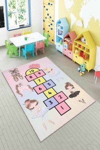 Çok Renkli Kaymaz Tabanlı Seksekli Çocuk Halısı AR766 Çok Renkli Kaymaz Tabanlı Seksekli Çocuk Halısı AR766