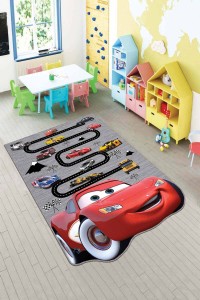 Kırmızı Kaymaz Taban Arabalı Lazer Kesim Çocuk Halısı KD082 Kırmızı Kaymaz Taban Arabalı Lazer Kesim Çocuk Halısı KD082