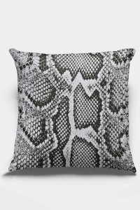 Silver Krokodil Çift Taraflı Yastık Kırlent Kılıfı KRL068 Silver Krokodil Çift Taraflı Yastık Kırlent Kılıfı KRL068