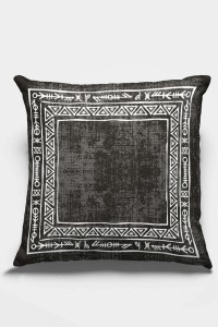 Siyah Çerçeveli Çift Taraflı Yastık Kırlent Kılıfı KRL219 Siyah Çerçeveli Çift Taraflı Yastık Kırlent Kılıfı KRL219