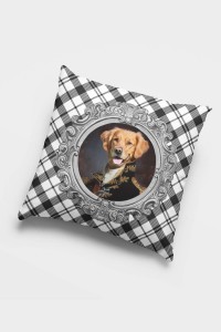 Köpek Kıyafetli Hayvanlar Çift Taraflı Kırlent Kılıfı KRL934 Köpek Kıyafetli Hayvanlar Çift Taraflı Kırlent Kılıfı KRL934