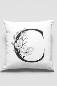 Çift Taraflı Beyaz C Harfli Yastık Kırlent Kılıfı KRL502 Çift Taraflı Beyaz C Harfli Yastık Kırlent Kılıfı KRL502