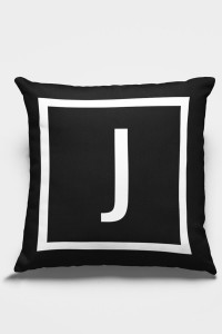 Çift Taraflı Siyah J Harfli Yastık Kırlent Kılıfı KRL604 Çift Taraflı Siyah J Harfli Yastık Kırlent Kılıfı KRL604