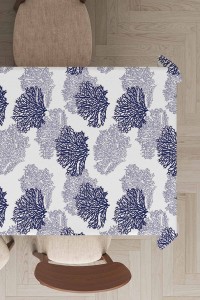 Lacivert Yapraklı Dokuma Leke Tutmaz Masa Örtüsü MSO047 Lacivert Yapraklı Dokuma Leke Tutmaz Masa Örtüsü MSO047