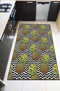 Yeşil Kaymaz Taban Yıkanabilen Ananaslı Mutfak Halısı AR132 Yeşil Kaymaz Taban Yıkanabilen Ananaslı Mutfak Halısı AR132
