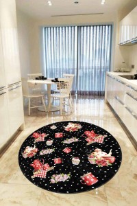 Siyah Kaymaz Taban Çaydanlıklı Yuvarlak Mutfak Halısı AR439 Siyah Kaymaz Taban Çaydanlıklı Yuvarlak Mutfak Halısı AR439