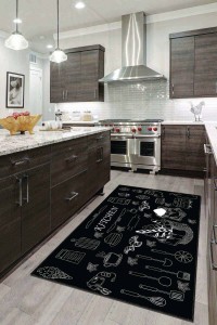Siyah Kaymaz Taban Yıkanan Kitchen Yazılı Mutfak Halısı MT09 Siyah Kaymaz Taban Yıkanan Kitchen Yazılı Mutfak Halısı MT09