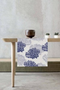 Lacivert Çiçek Desenli Premium Masa Örtüsü Runner RNR047 Lacivert Çiçek Desenli Premium Masa Örtüsü Runner RNR047