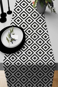 Siyah Beyaz Karo Desen Premium Masa Örtüsü Runner RNR108 Siyah Beyaz Karo Desen Premium Masa Örtüsü Runner RNR108