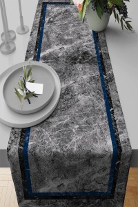 Lacivert Çerçeveli Desen Premium Masa Örtüsü Runner RNR241 Lacivert Çerçeveli Desen Premium Masa Örtüsü Runner RNR241
