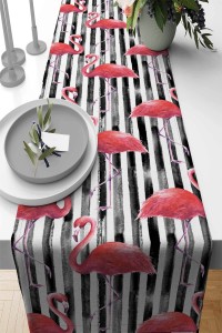 Pembe Flamingo Desenli Premium Masa Örtüsü Runner RNR354 Pembe Flamingo Desenli Premium Masa Örtüsü Runner RNR354