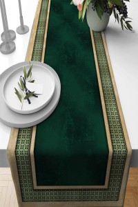 Yeşil Çerçeveli Desen Premium Masa Örtüsü Runner RNR396 Yeşil Çerçeveli Desen Premium Masa Örtüsü Runner RNR396