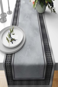Gri Çerçeveli Desen Premium Masa Örtüsü Runner RNR397 Gri Çerçeveli Desen Premium Masa Örtüsü Runner RNR397
