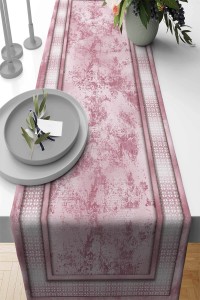 Pembe Çerçeveli Desen Premium Masa Örtüsü Runner RNR400 Pembe Çerçeveli Desen Premium Masa Örtüsü Runner RNR400