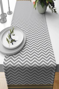 Gri Zigzaglı Desen Premium Masa Örtüsü Runner RNR434 Gri Zigzaglı Desen Premium Masa Örtüsü Runner RNR434