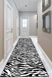 Siyah Kaymaz Zebra Desenli Kesme Rulo Özel Ölçü Yolluk AR559 Siyah Kaymaz Zebra Desenli Kesme Rulo Özel Ölçü Yolluk AR559