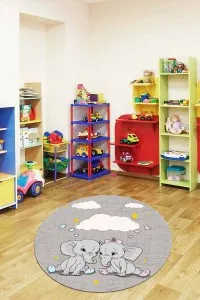 Gri Kaymaz Tabanlı Fil Desenli Yuvarlak Bebek Halısı AR1346 Gri Kaymaz Tabanlı Fil Desenli Yuvarlak Bebek Halısı AR1346