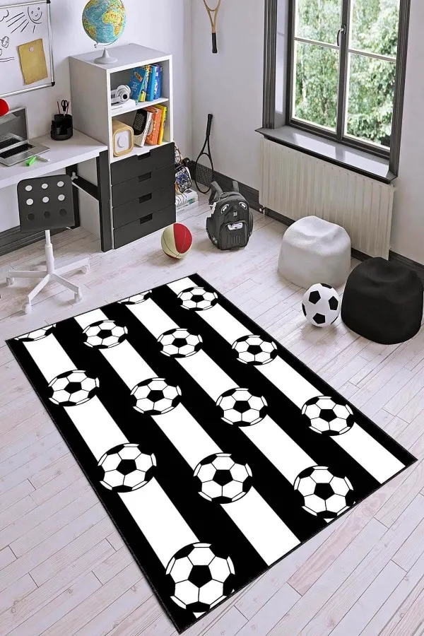 Beşiktaş Yolluk Siyah Beyaz Kaymaz Tabanlı Beşiktaş Taraftar Halısı VH047