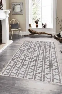 Bej Spor Kaymaz Tabanlı Makinede Yıkanabilir Halı LB007 Bej Spor Kaymaz Tabanlı Makinede Yıkanabilir Halı LB007