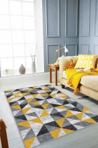 Sarı Geometrik Kaymaz Tabanlı Makinede Yıkanabilir Halı PR07 Sarı Geometrik Kaymaz Tabanlı Makinede Yıkanabilir Halı PR07