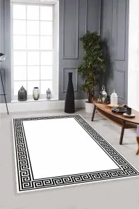 Siyah Beyaz Çerçeveli Kaymaz Tabanlı Dekoratif Halı MK23 Siyah Beyaz Çerçeveli Kaymaz Tabanlı Dekoratif Halı MK23