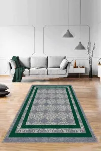 Yeşil Çerçeveli Kaymaz Taban Makinede Yıkanabilir Halı RV088 Yeşil Çerçeveli Kaymaz Taban Makinede Yıkanabilir Halı RV088