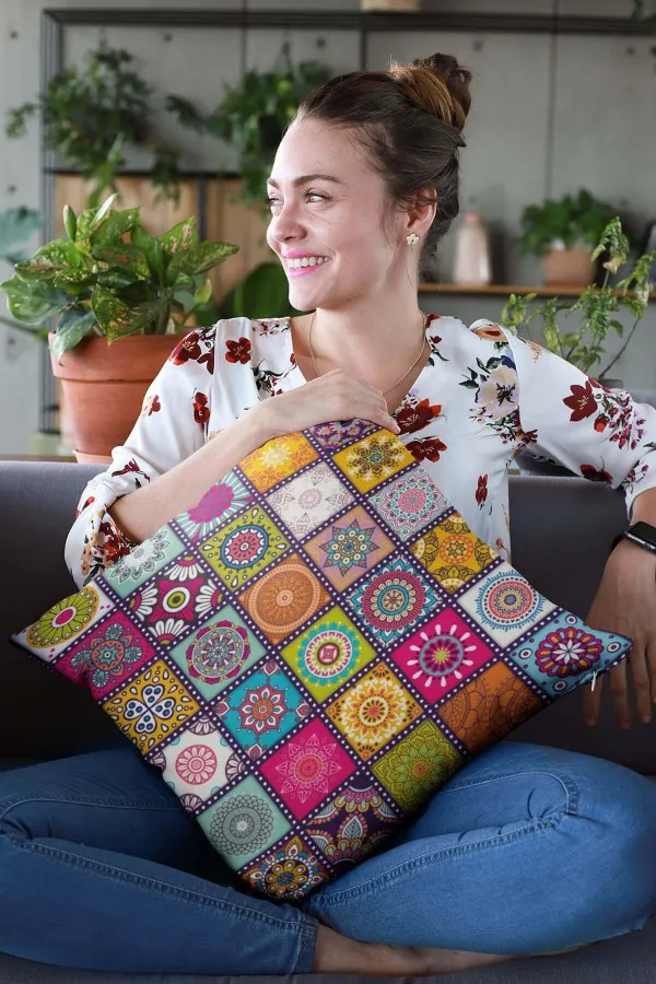 Çini Desenli Kırlent Pembe Çini Desen Çift Taraflı Yastık Kırlent Kılıfı KRL109