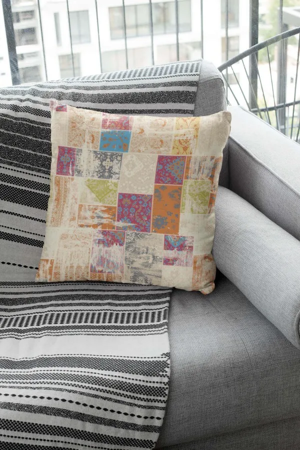 Patchwork Kırlent Modelleri Çok Renkli Patchwork Çift Taraflı Kırlent Kılıfı KRL170