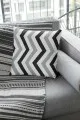 Gri Zigzag Desenli Çift Taraflı Yastık Kırlent Kılıfı KRL305