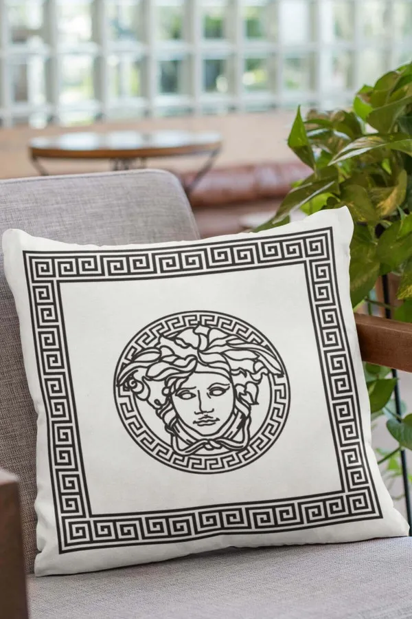 Versace Kırlent Kılıfı Beyaz Çerçeveli Çift Taraflı Yastık Kırlent Kılıfı KRL308