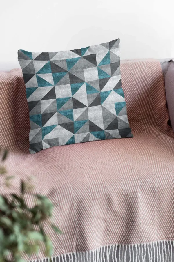 Geometrik Desenli Kırlent Kılıfı Zümrüt Yeşili Geometrik Çift Taraflı Kırlent Kılıfı KRL378