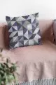 Geometrik Desenli Yastık Kılıfı Mor Geometrik Desenli Çift Taraflı Kırlent Kılıfı KRL381