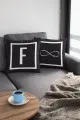 Harfli Kırlent Kılıfı Çift Taraflı Siyah F Harfli Yastık Kırlent Kılıfı KRL599