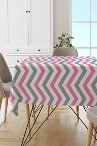 Pembe Zigzag Desenli Dokuma Leke Tutmaz Masa Örtüsü MSO304 Pembe Zigzag Desenli Dokuma Leke Tutmaz Masa Örtüsü MSO304