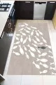 Balıklı Mutfak Halısı Bej Kaymaz Tabanlı Yıkanan Balık Desenli Mutfak Halısı AR828
