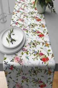 Yeşil Çiçekli Desen Premium Masa Örtüsü Runner RNR089 Yeşil Çiçekli Desen Premium Masa Örtüsü Runner RNR089