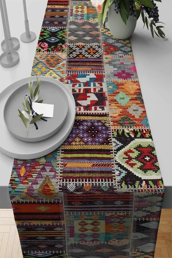 Renkli Runner Modelleri Çok Renkli Patchwork Premium Masa Örtüsü Runner RNR152