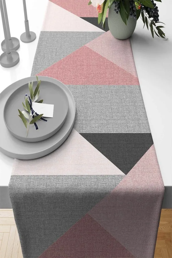 Ranır Supla Fiyatları Pembe Geometrik Desenli Premium Masa Örtüsü Runner RNR390