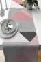 Pembe Geometrik Desenli Premium Masa Örtüsü Runner RNR390
